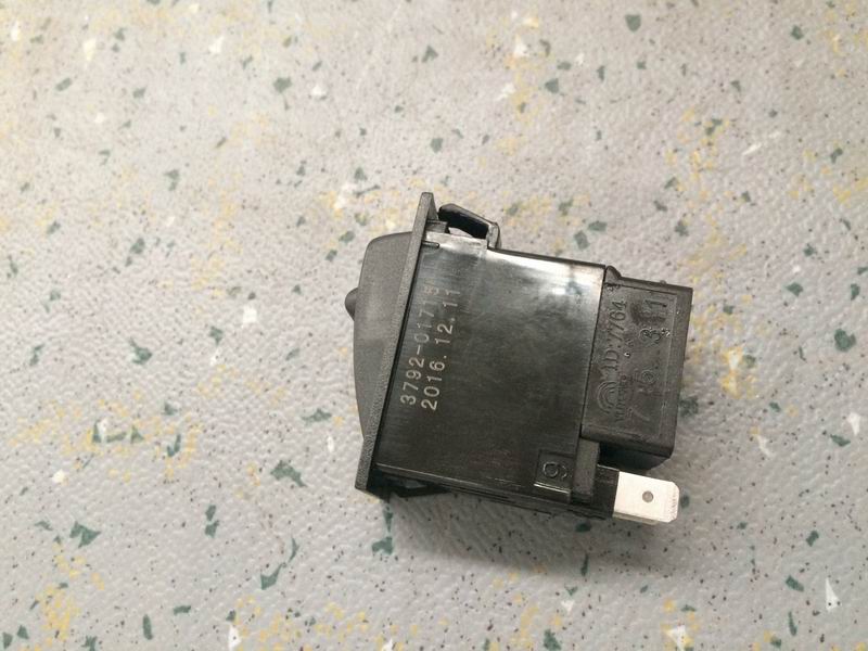 Гибридный переключатель режимов льда и снега JK 982-111A-1