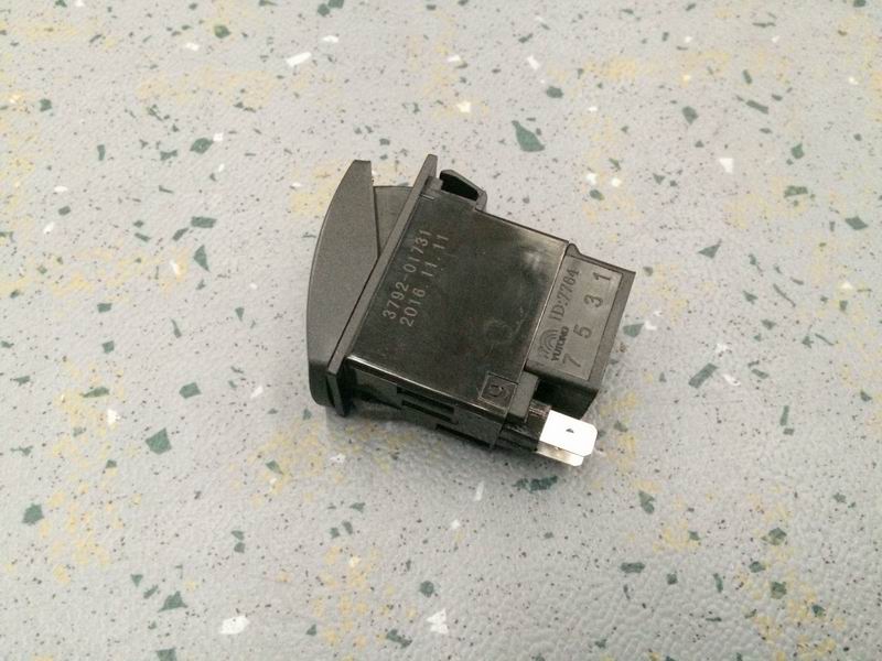 Electrical speaker conversion rocker switch JK969-025A-1
