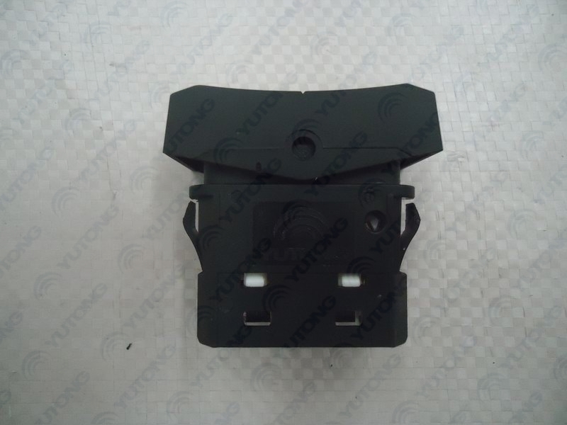 Переключатель правой второй пассажирской двери LSM-3. 32A , красный, красный, 24V