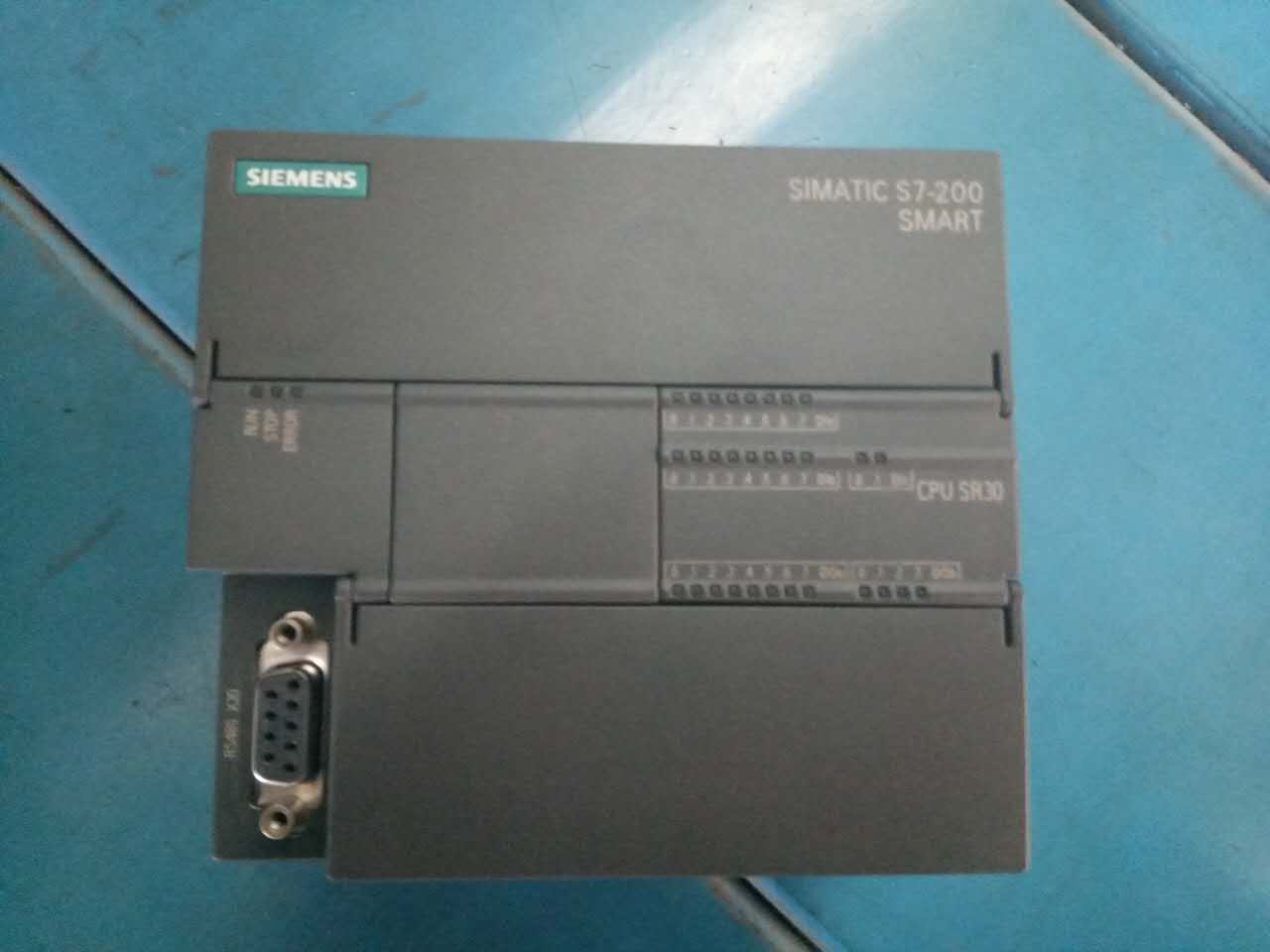 Программируемый контроллер