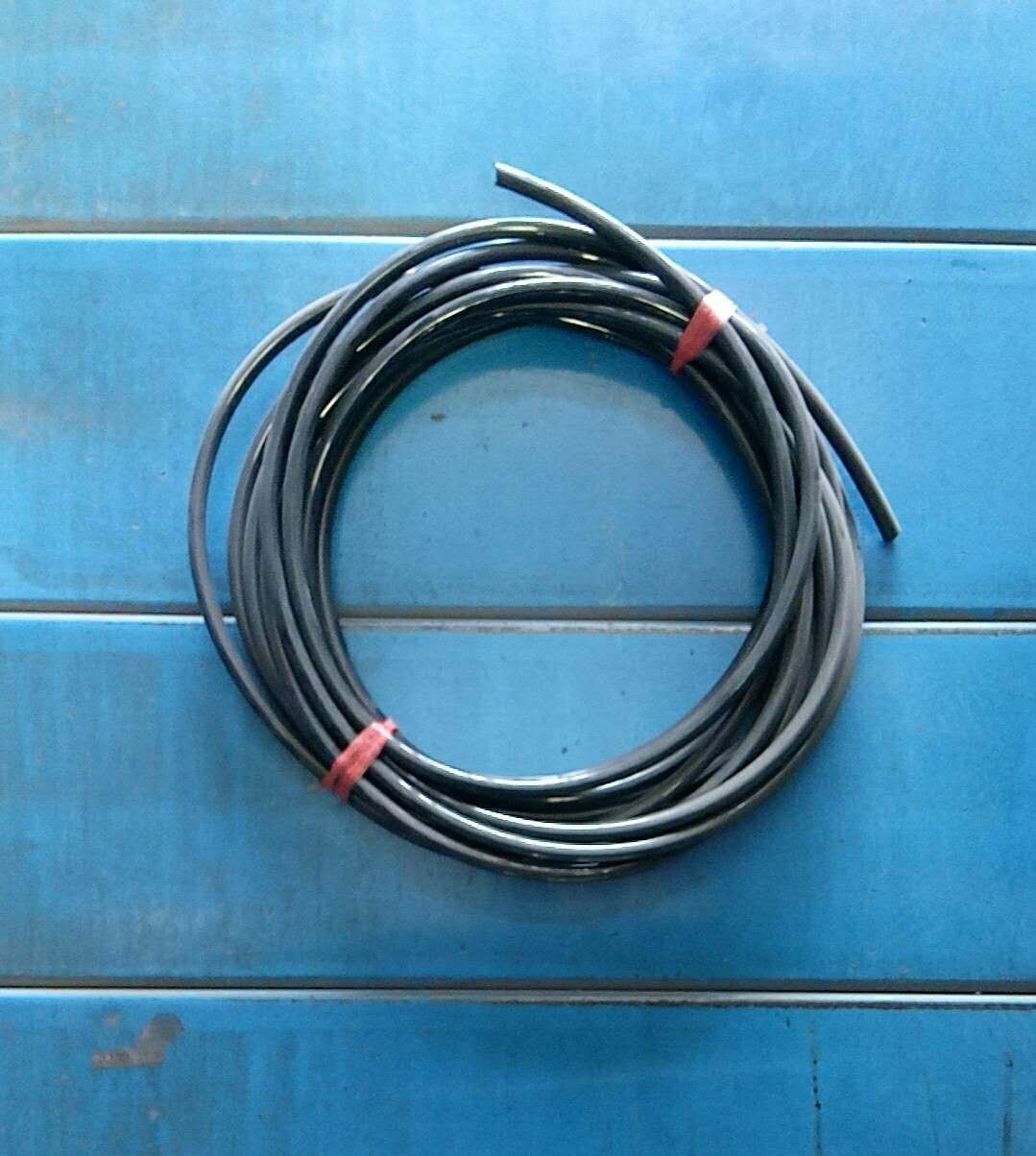 PU tube 1065X10 (black)-1