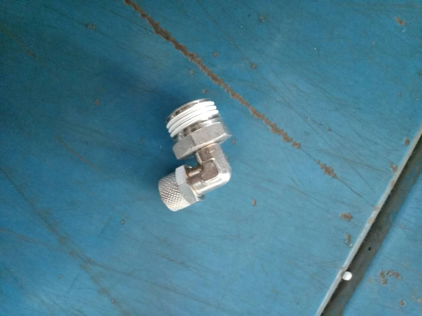 Угловая клемма с внутренней резьбой JSM-J-Z 8-04