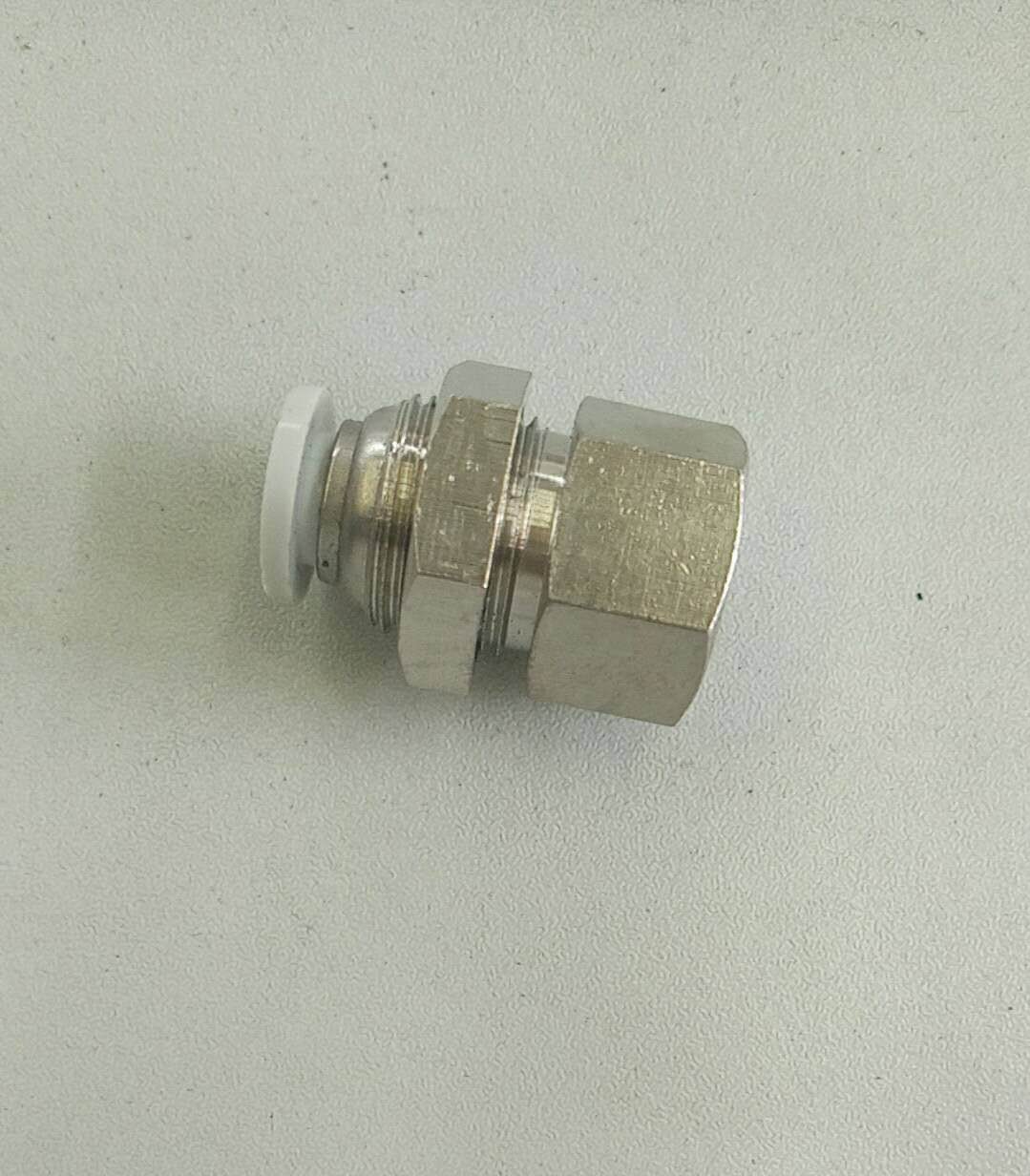 Пластинчатое соединение с внутренней резьбой; ПМФ 6-02 ; 3799-00425