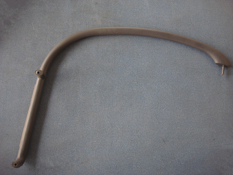 D instrument panel diagonal support