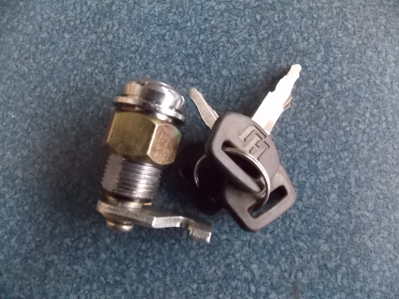 D Sub-dash glove box cover door lock