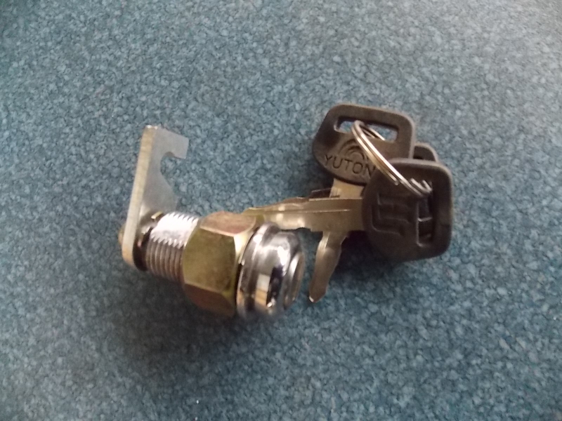 D Sub-dash glove box cover door lock-1