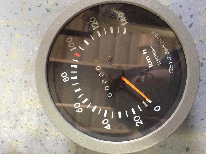 Electronic speed odometer; speed ratio 1592/12