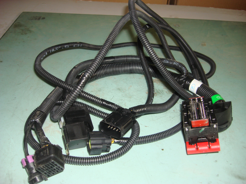 Engine wiring harness; connection to ECU and vehicle wiring harness-2
