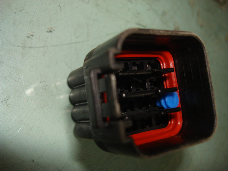 Engine wiring harness; connection to ECU and vehicle wiring harness-4