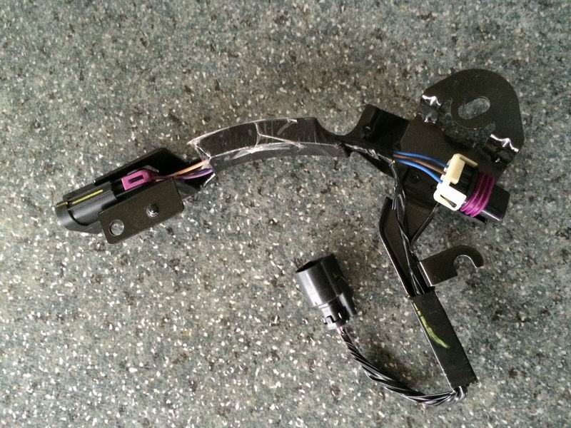 Camshaft position sensor connection cable