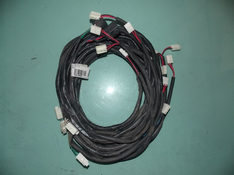 D 6100HB left reading light harness