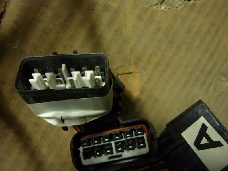 D ZK6890GCR Chassis Wire Harness (CA6DF2D-21)-1