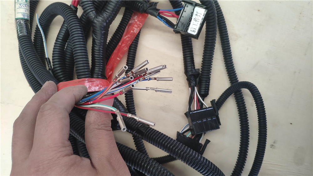 Dashboard wiring harness ZB084 (Yuchai)-3