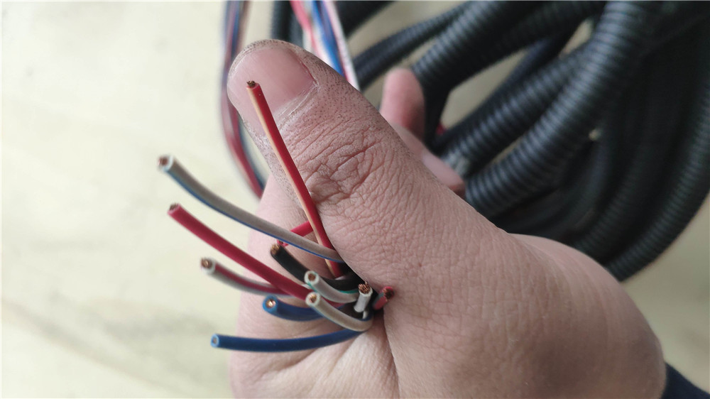 Connecting wire harness ZB084 (Yuchai)-3