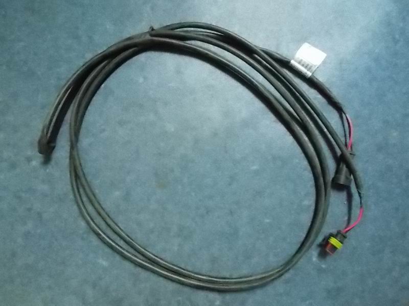 Универсальный дополнительный кабель AMP с двумя отверстиями 3000mm