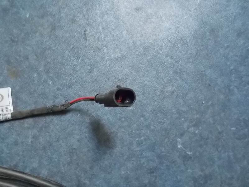 Universal additional cable AMP two holes 3000mm-1