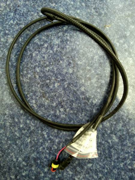 Universal additional cable AMP two holes 2600mm