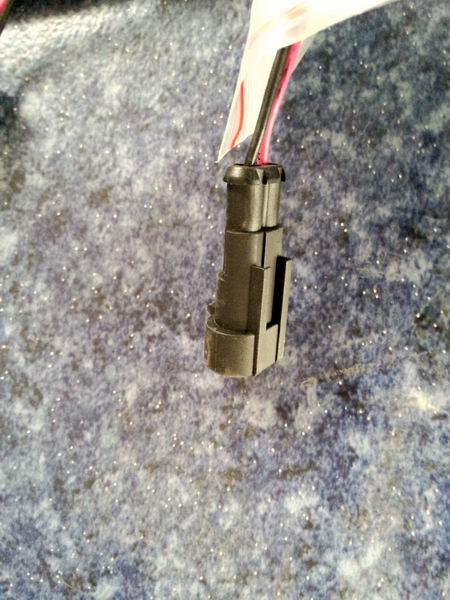 Universal additional cable AMP two holes 2600mm-1