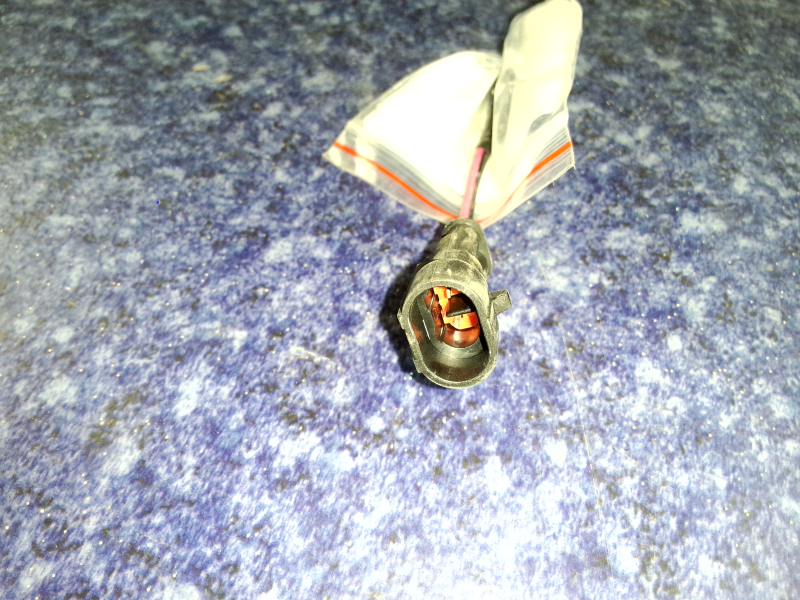 Universal additional cable AMP two holes 2600mm-4