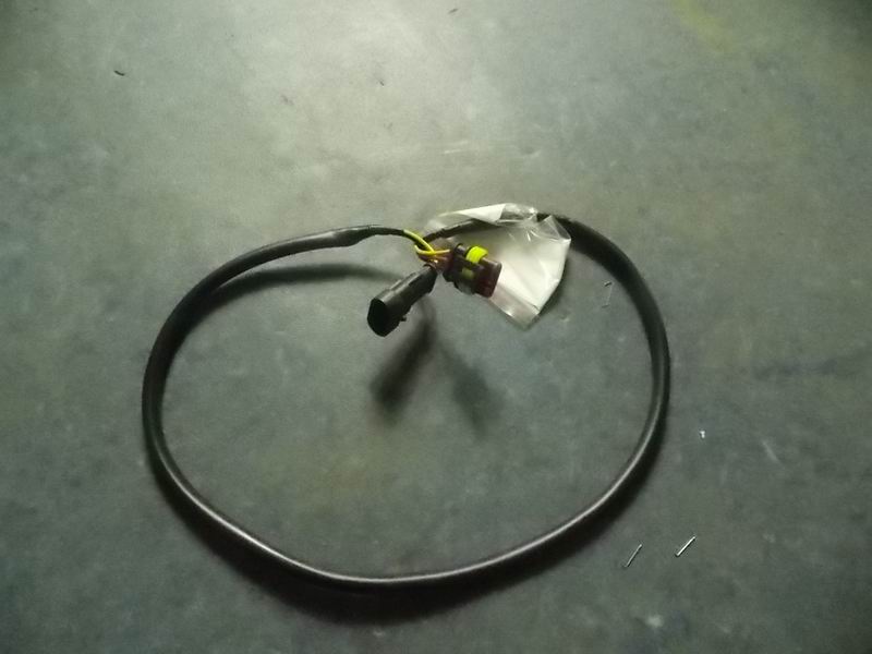 Universal additional cable AMP three-hole 800mm