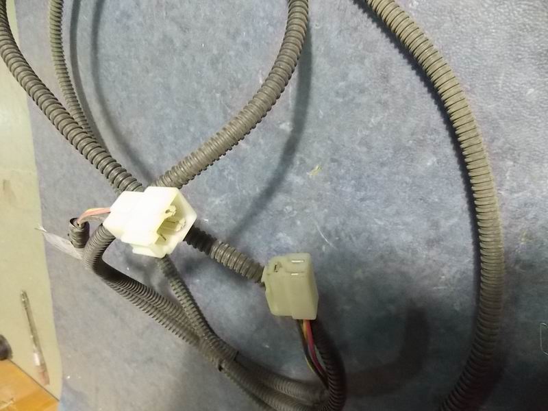 Д ЗК 6898HF жгут шнуров питания монитора автомобильного сиденья-1