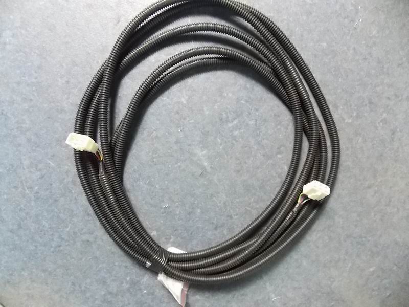 Универсальная дополнительная леска DJ 6.3 на шесть отверстий 6000MM