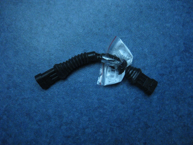 通用附加线 AMP转AMP 三孔 100mm （两端282