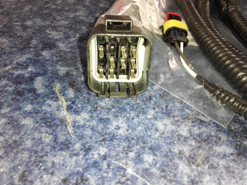 Additional line Kowloon Bus Secondary Start Box MT-204126A-1