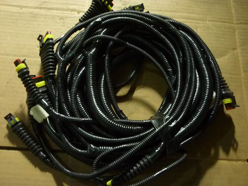 Д ЗК 6118HG-4 Бронирование автомобиля в Пекине, задняя хвостовая линия