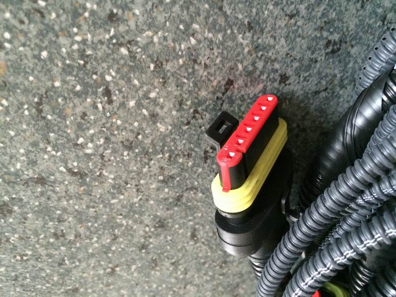 Tail light harness Right side ZK6147H-2