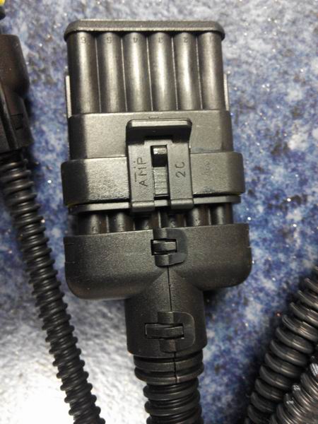 Жгут проводов заднего фонаря левый, специальная сертификация BRT-3