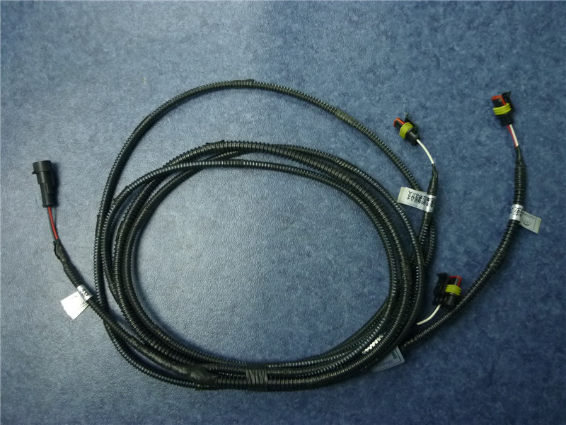 Additional wire for two-speed temperature switch