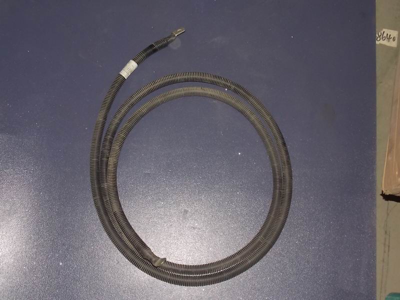 Battery cable 50-3000-1008 (one end bent 90 degrees)