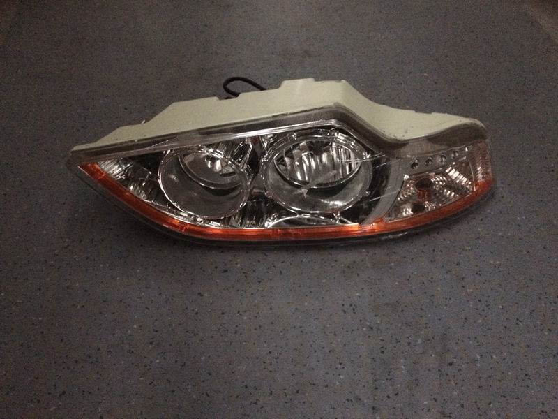 组合前照灯 QA787型 ZK6932D 右