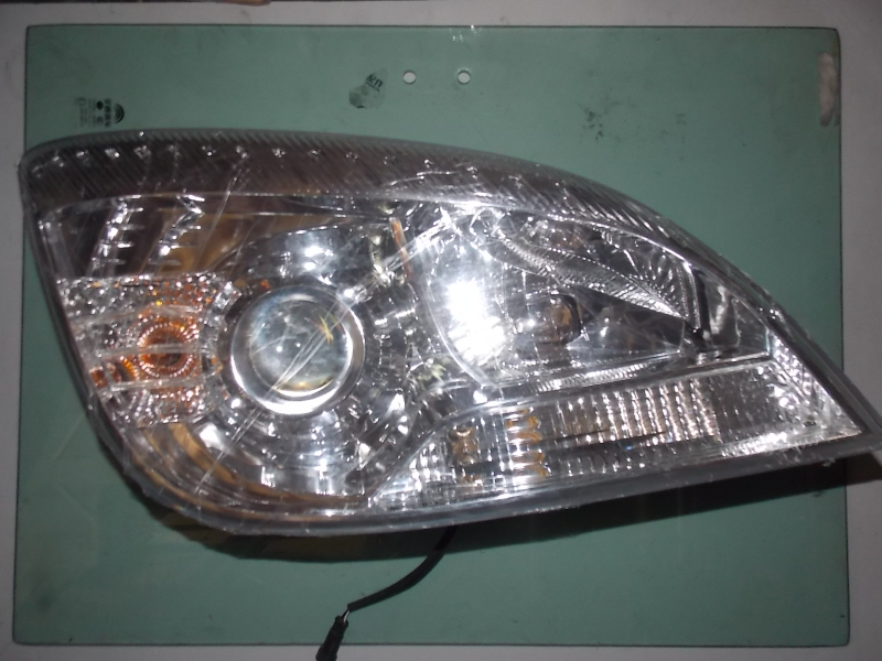 Combination headlight QA 1059/1060 Right-2