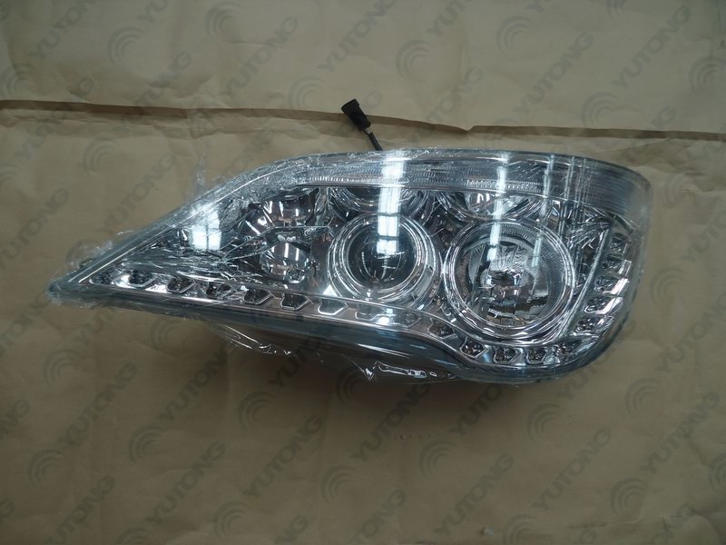 Combination headlight QA1157 ZK6127H left-1