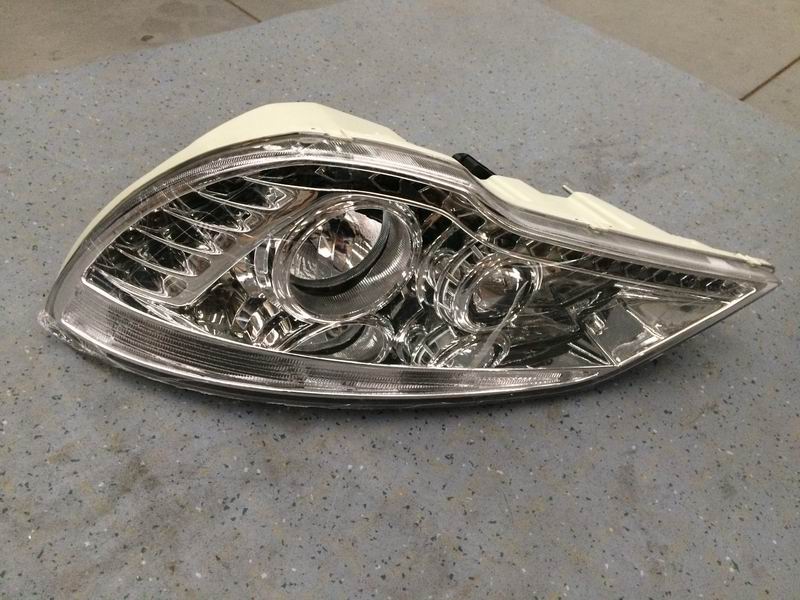 Combination headlight QA1157 ZK6122HBA (left) Right rudder