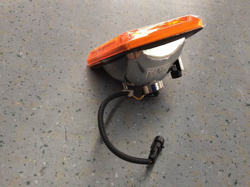 Задний указатель поворота, Z-HX 160 × 140 , лампочка, квадратная, 24V-1