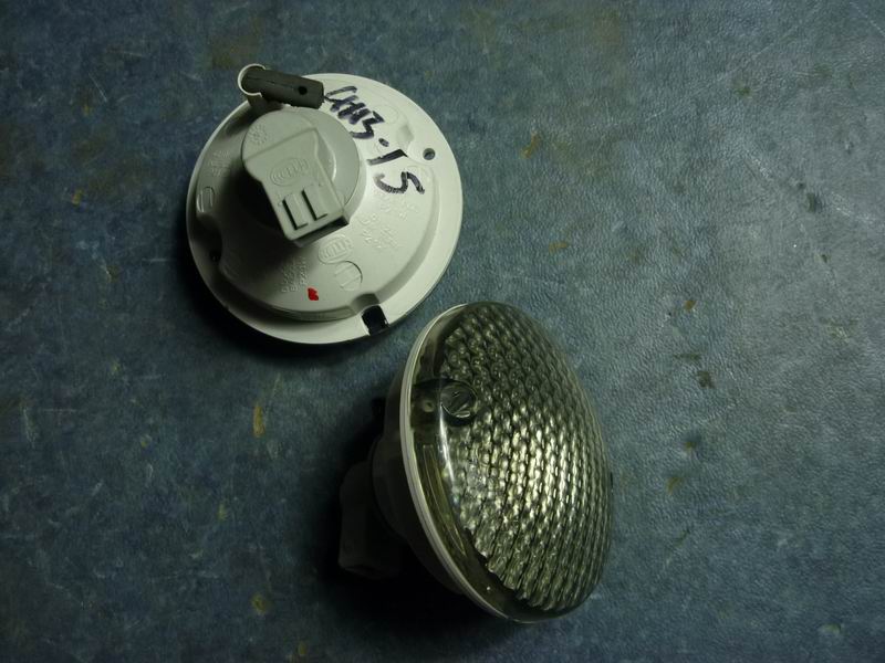 Reversing light, 2ZR 302 252-047, light bulb, round, 24V