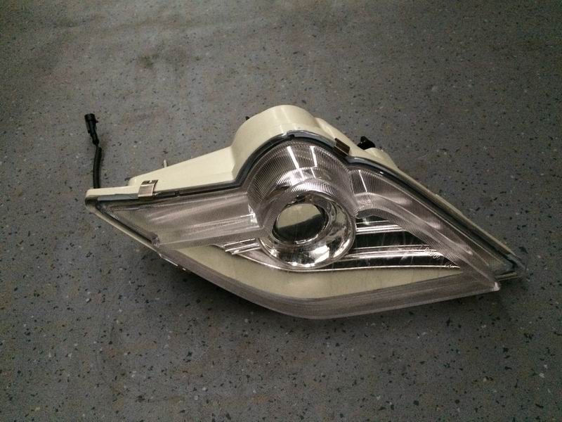 Front fog light WGQ488 left-1