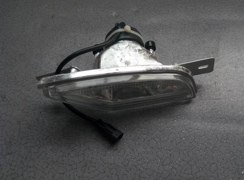 Front fog light W196*135 Right side