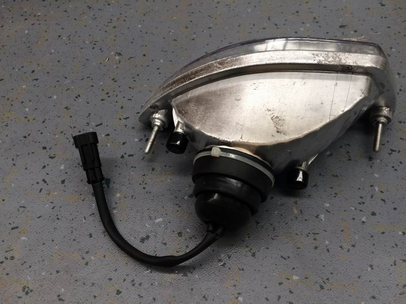 Front fog light WD576 right side-1