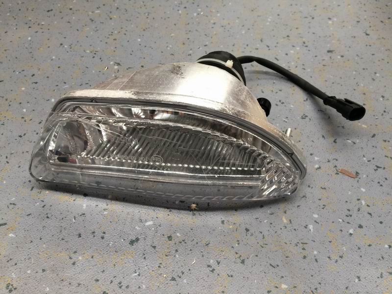Front fog light WD576 right side-2