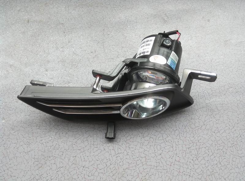 Front fog light, HC160×100-01-P24, right side