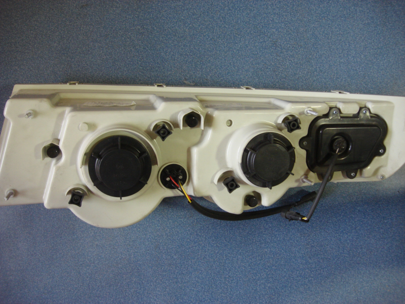 Combination headlight WGQ488 right side-1