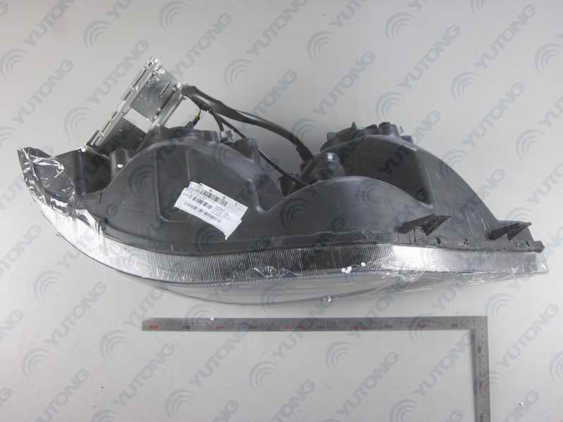 D ZK6116D-1 Right front headlight-2