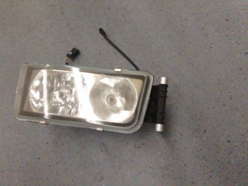 Комбинированная фара WGQ 486 левый