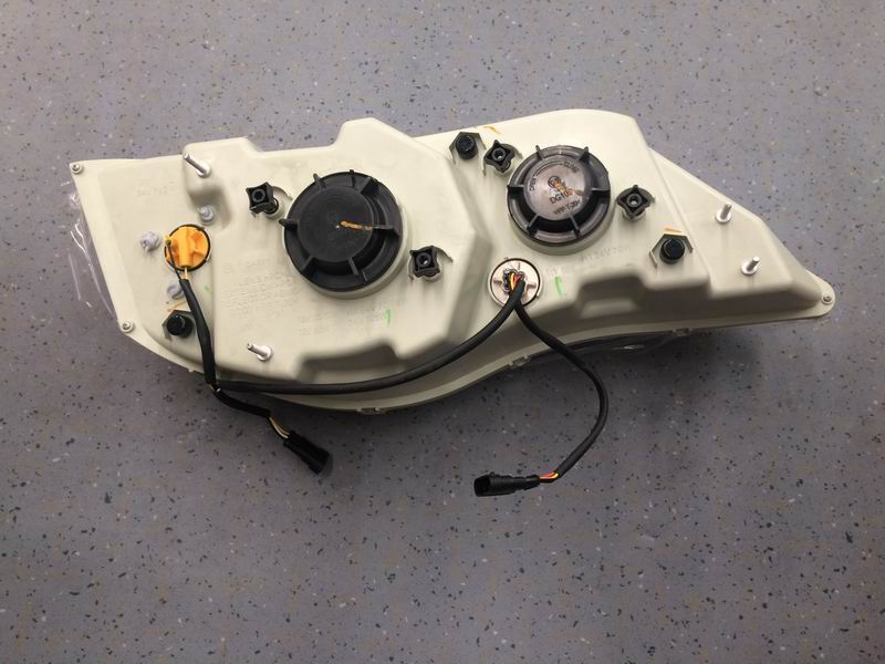 Combination headlight QA601 ZK6899HA left-2