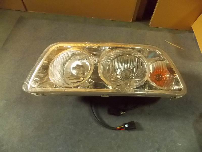 Combination headlight QA815 ZK6100DA left