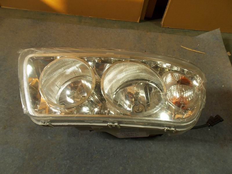Combination headlight QA816 ZK6100DA Right side